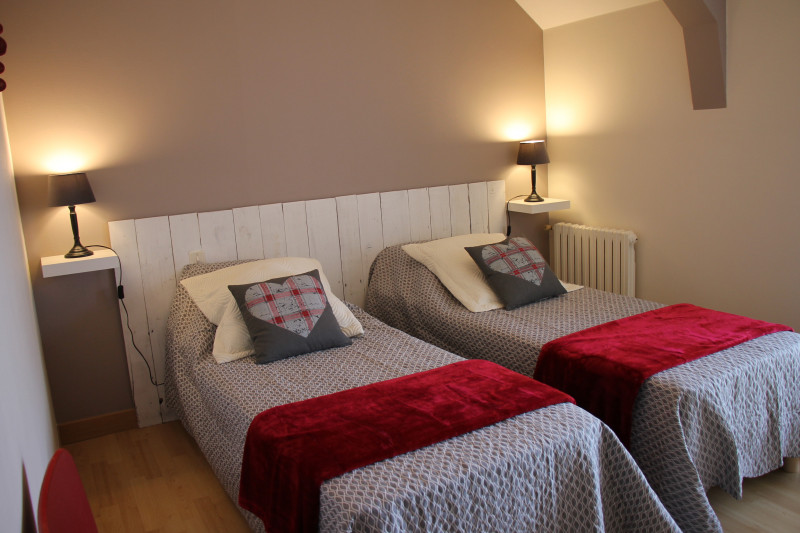 ch-rouge-2021-33566 ch-rouge-2021-33566