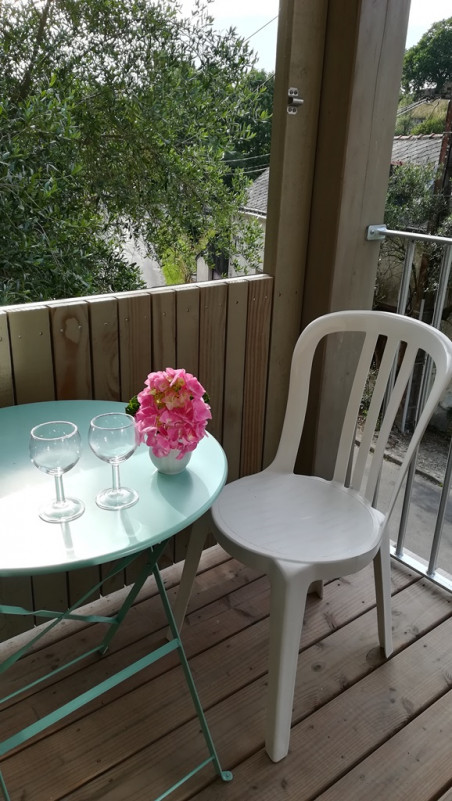 la-cabane-de-la-voute-la-roche-bernard-photo-4-terrasse-33529