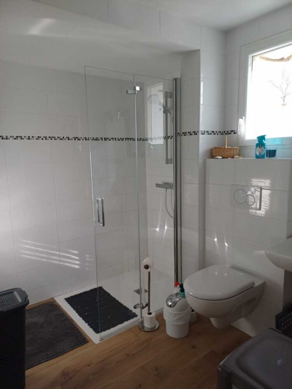 location-g-te-la-relance-damgan-salle-d-eau-et-toilettes-34867